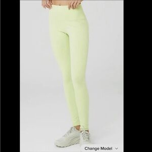 Alo Yoga High-Waist Airbrush Legging Iced Green Tea SZ Small. EUC. $98 r…